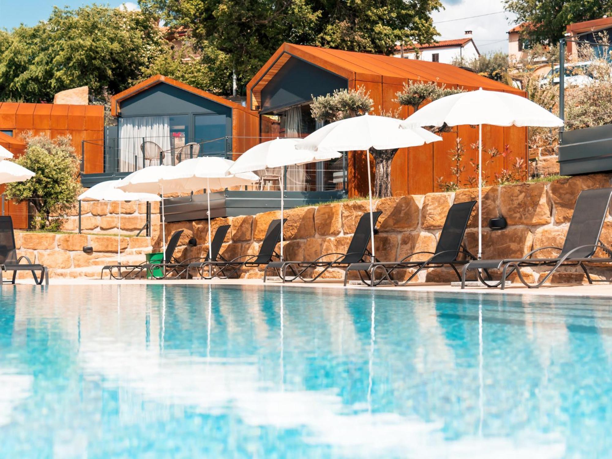 Wine Paradise - Glamping Resort Marezige Luaran gambar